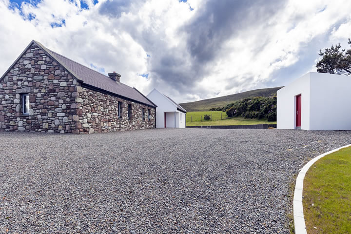 Exterior of Golden Strand View cottage